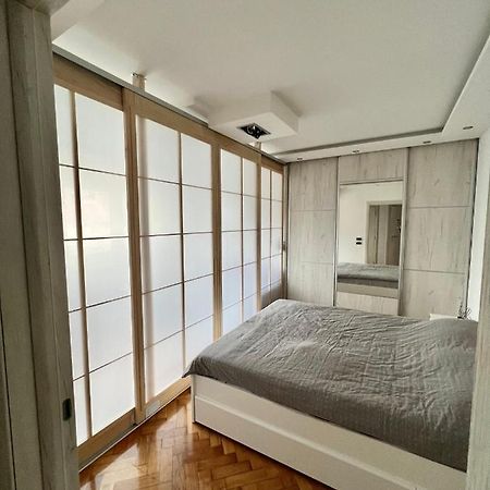 Comfortable Apartment In City Hub Belgrado Exterior foto